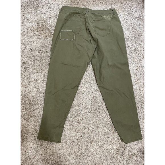 Plus 18 Casual Distressed Ripped Patched Relaxed Army Green Tapered Leg Jeans - Picture 5 of 12